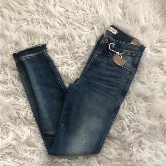 NEW • Madewell • 9 Inch Mid Rise Skinny Jeans York - Picture 6 of 7